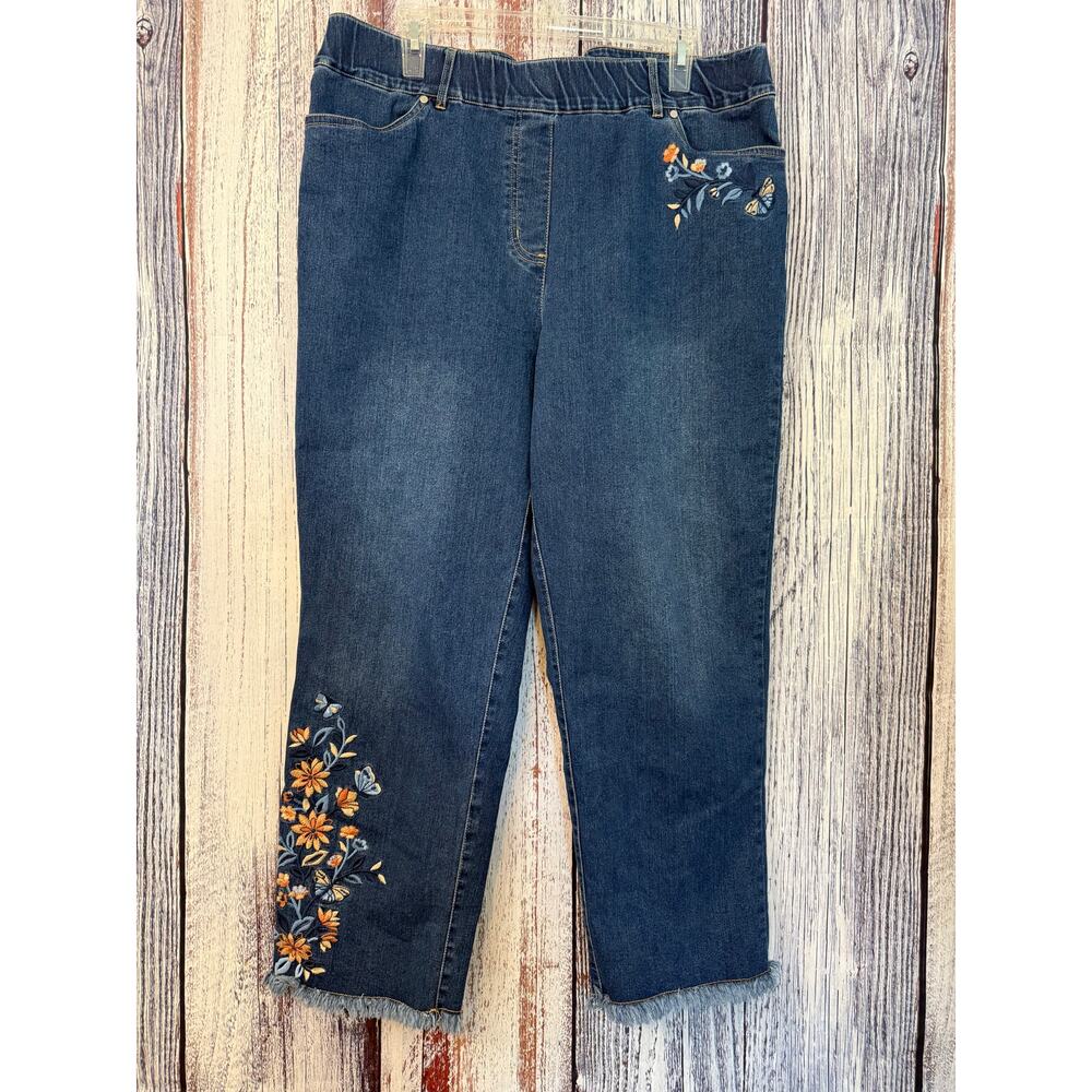 Alfred Dunner Floral Embroidered Ankle Fringe Jeans Size 16